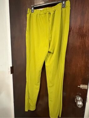 Bundle 3 for $25. NWT Women's Straight-Leg Pants in Lime Green. Size XL.